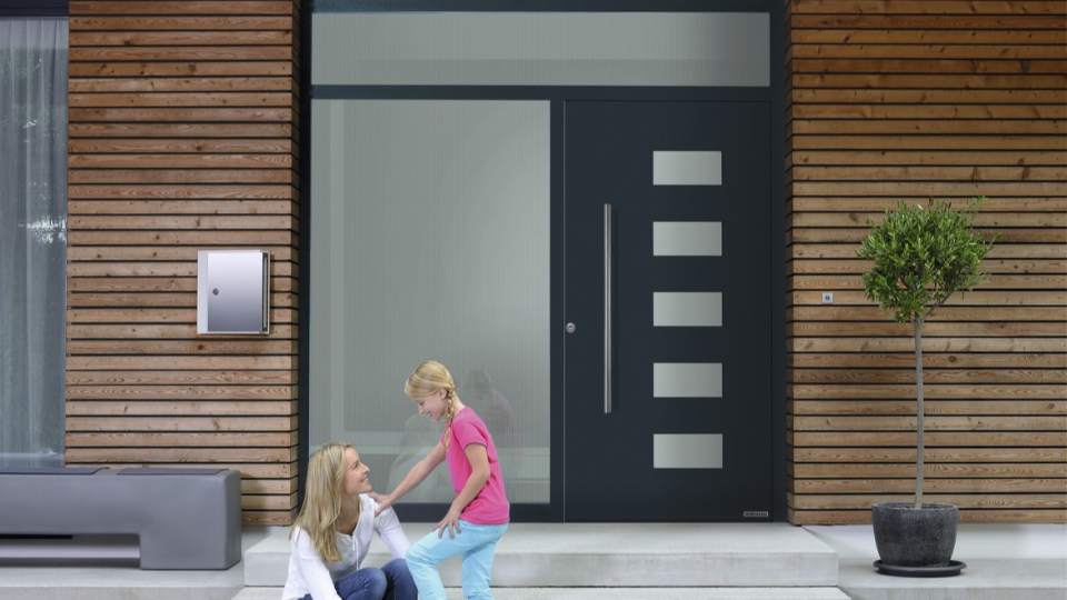 K�p: Referenci�k - H�rmann bej�rati ajt�k