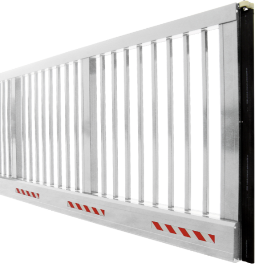 H�rmann udvari tol�kapuk – Robusztus v�delem a telephely sz�l�n